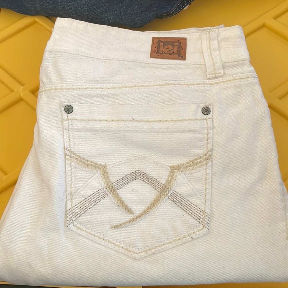 White lei Jeans Juniors sz 13